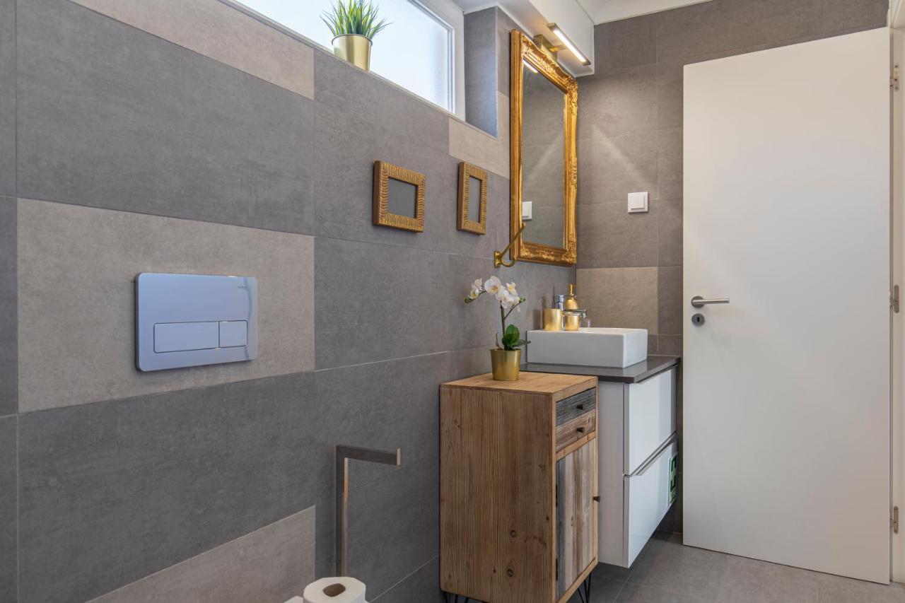 Lovelystay - Sunny 1Bdr Apartment W/Terrace Lisboa Exteriér fotografie